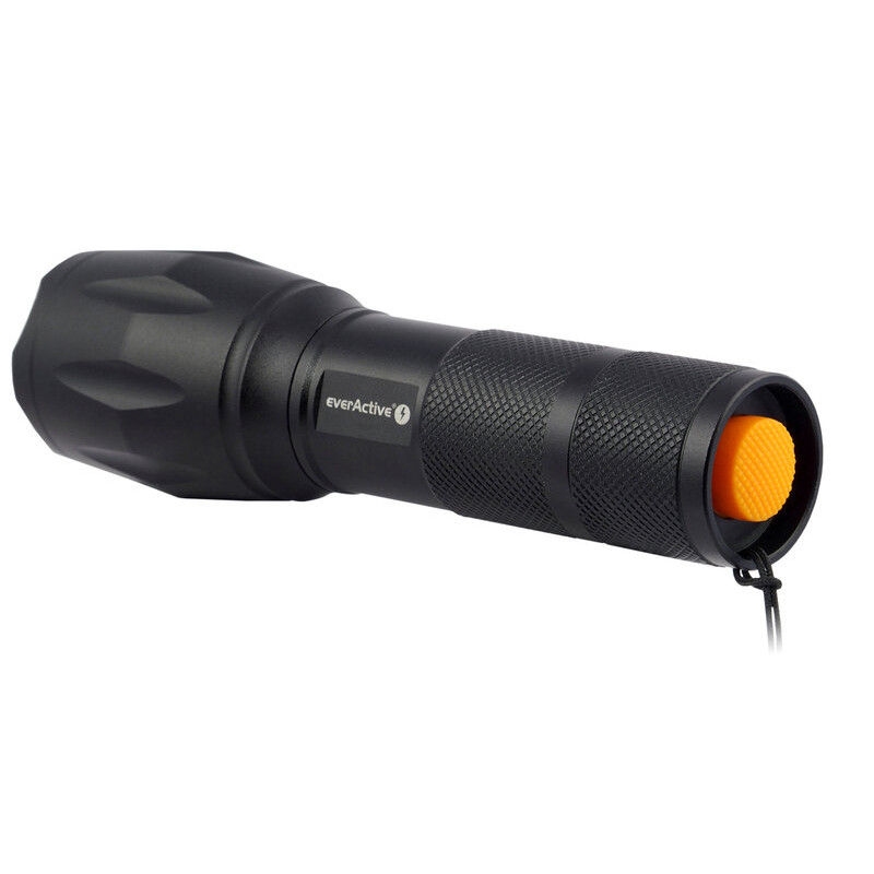 Ручной фонарь Everactive FL-600 600Lm с регулировкой фокуса и питанием от разных элементов