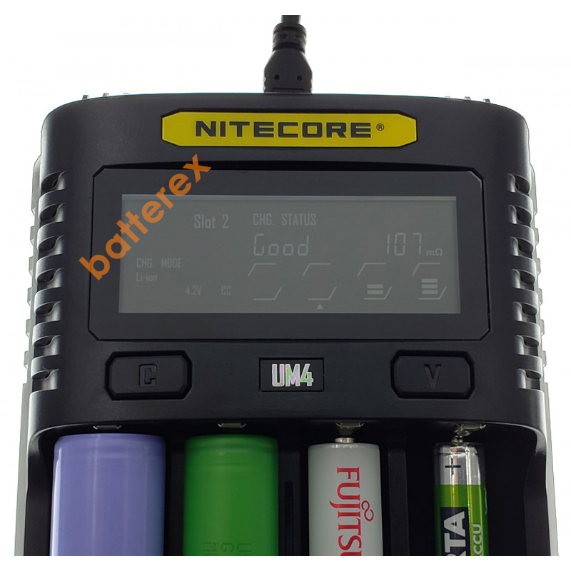 Универсальная зарядка Nitecore UM4 на 4 канала с подключением через USB Универсальная зарядка Nitecore UM4 на 4 канала с подключением через USB