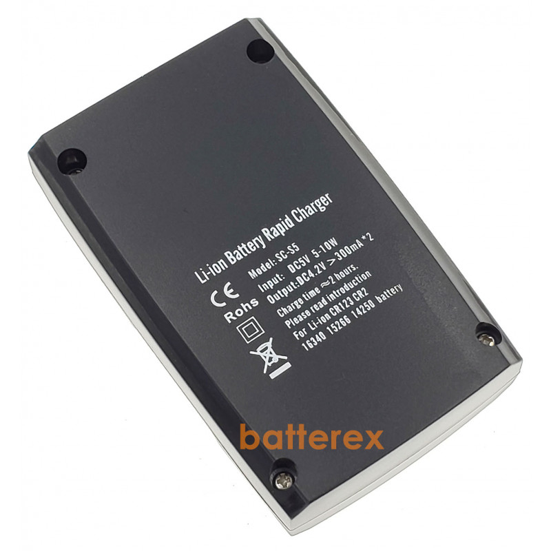 Soshine S5 (Li) - USB зарядное устройство для Li-ion аккумуляторов CR123/CR2